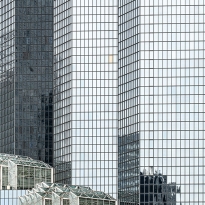 The mirror City